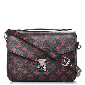 Authentic Louis Vuitton discontinued infrarouge Pochette Metis red and black